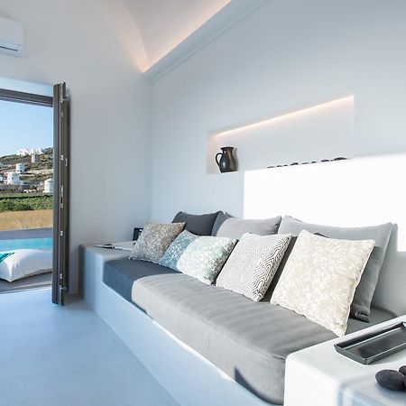 Azar Luxury Villas & Suites Imerovigli  Esterno foto