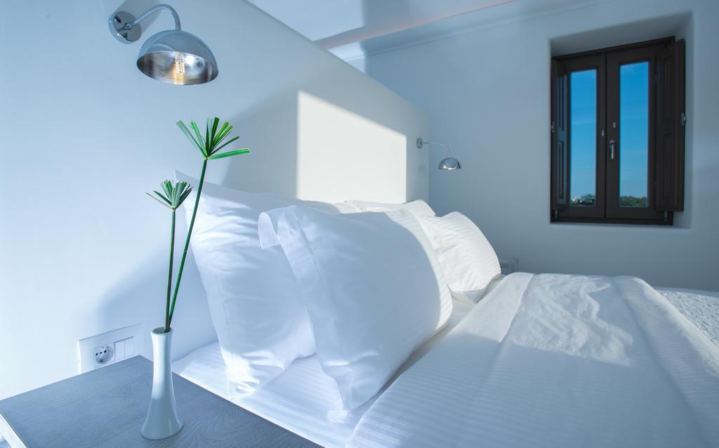 Azar Luxury Villas & Suites Imerovigli  Esterno foto
